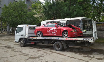Перевозка  автомобиля после аварии